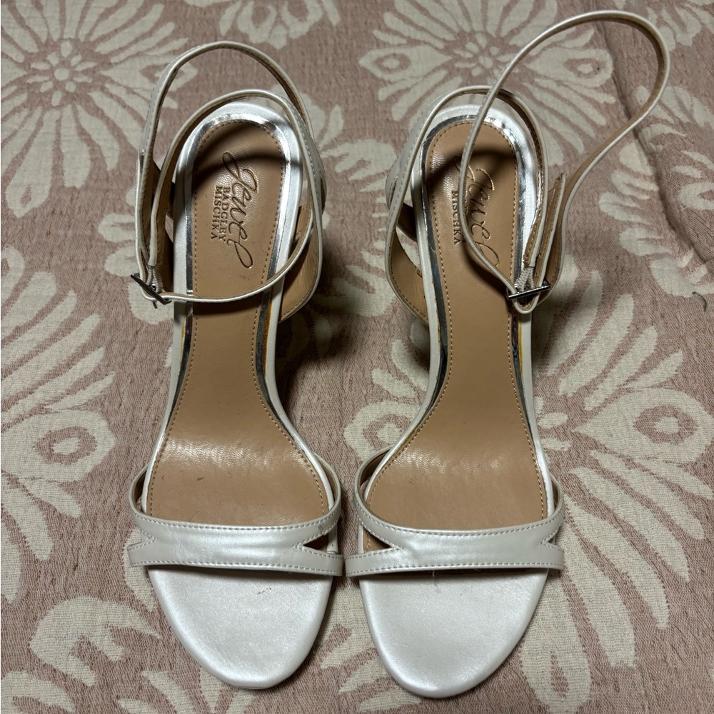 Jewel Badgley Mischka Cream Heels